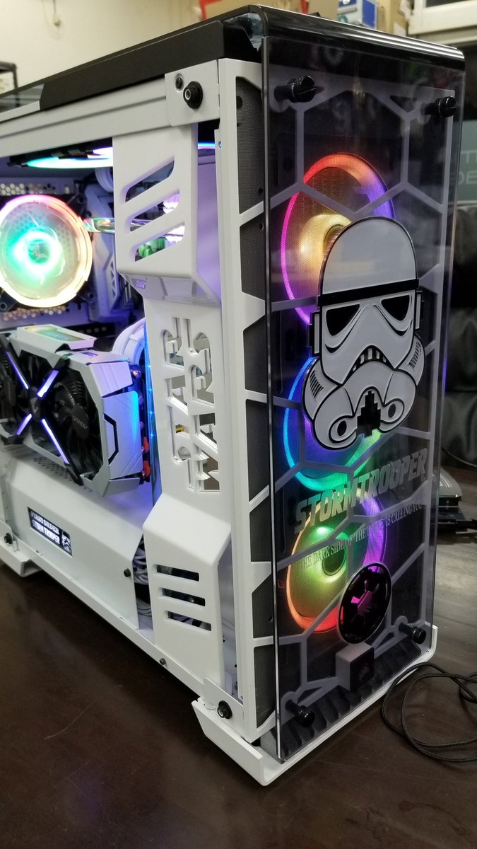 Fabio_Moma's tweet image. 静止画のほうが見やすいよね☺️
#Corsair #cablemod #modpc #starwars