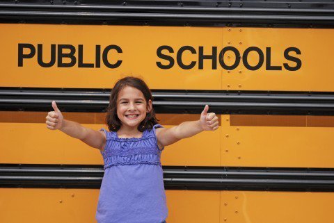 Today we stand with the teachers, administrators, students, and parents fighting for a high quality, world class Public education for all student in Oklahoma.
We will stand in #Solidarity #OneDayLonger 
#oklaed #OklahomaTeacherWalkout