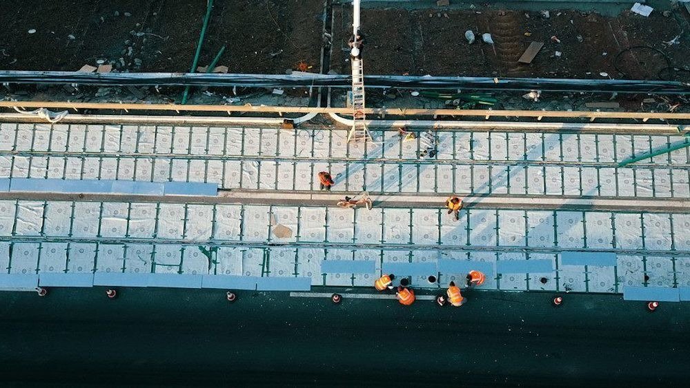 solartotemuy's tweet photo. Cuando creíamos que estaba todo inventado.... 

China tiene lista su primera carretera solar de "hormigón transparente" y carga inalámbrica para coches electricos

https://t.co/GxgMThuuIg https://t.co/8jDry5PlFn