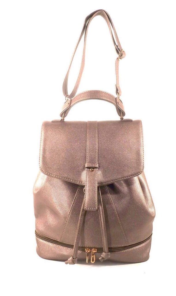 MerakiBags's tweet photo. Don’t forget to flaunt your sophisticated and classy lifestyle this summer with the help of Meraki! Our Solanna bag is perfect for your daily activities and you can get yours in red, brown and gold! 💞 https://t.co/ubSPkvumjE
