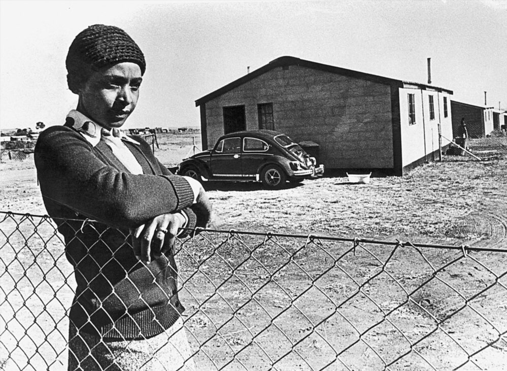 Nadia_nakai's tweet photo. RIP Mother of the Nation! 🇿🇦 https://t.co/AAybZnqzC3