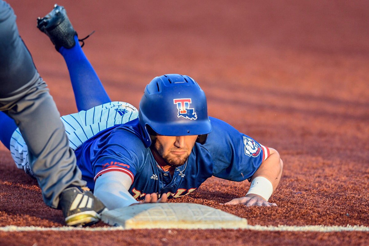 Sliding into the Top 25 like... ⚾️

<a href="/LATechBSB/">Diamond Dogs</a> | #EverLoyalBe