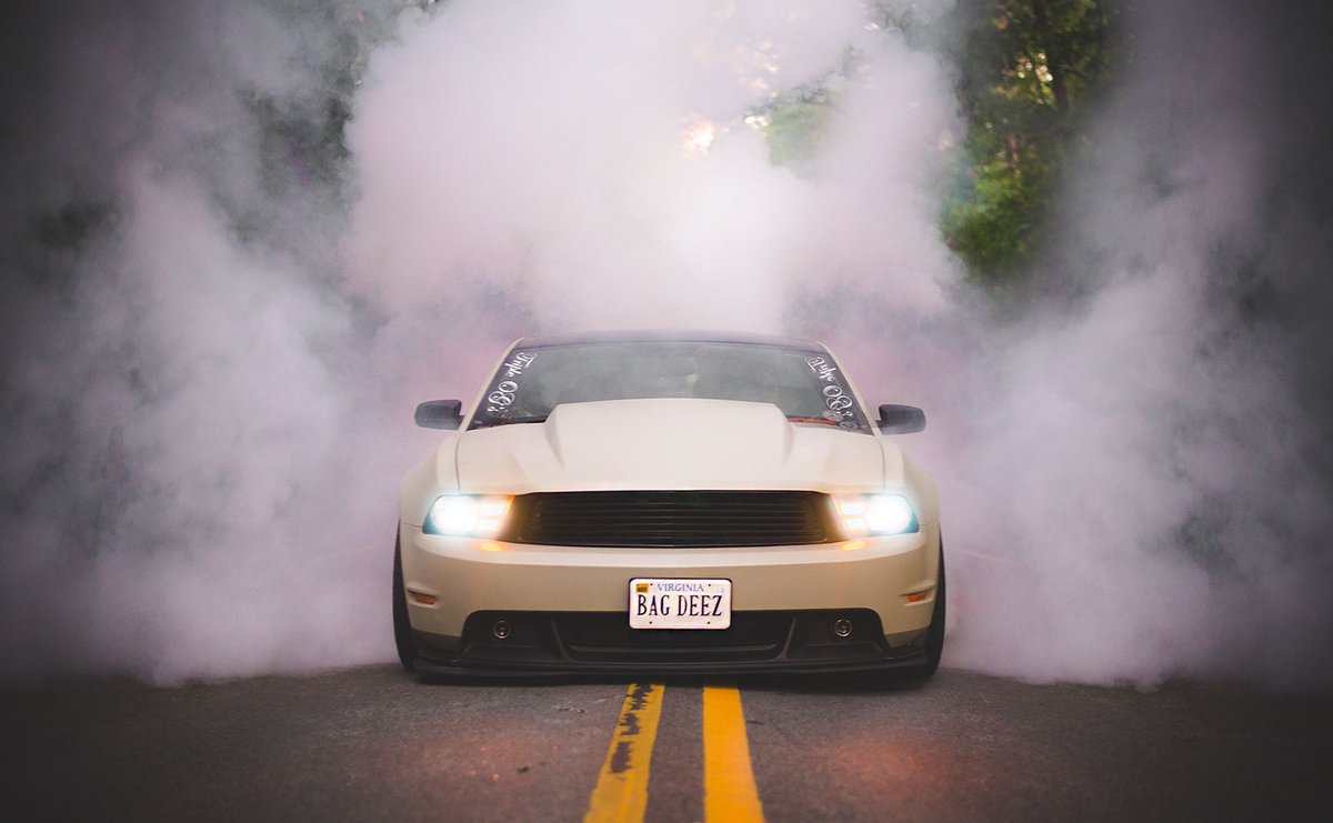 JetPerformance's tweet image. Light up those tires, with Jet Performance Products
- Engineered Performance - | http://www,jetchip.com
.
#jetchip #jetperformance #aftermarket #horsepower #torque #speed #tune #boost #speedsociety #speedhunters #burnout #ford #musclecar #classiccar #bigblock #built