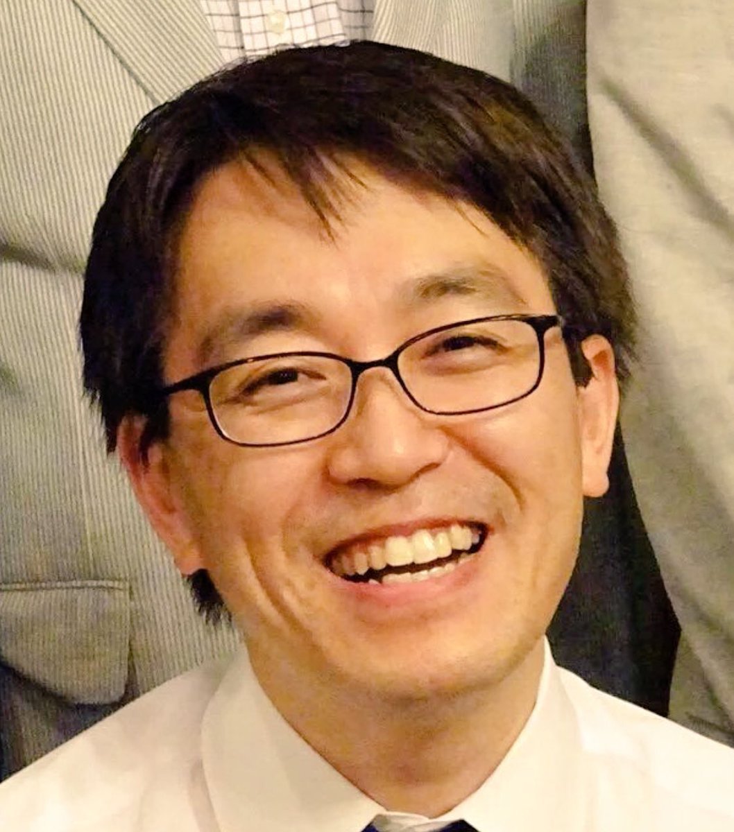 ぴい A Twitter 羽生善治さん 考え方とか生き様も尊敬するし 外見も知的 メガネ 素顔も可愛いの3点セットでめっちゃ ぐっ とくるわ いまは千葉ちゃんが1番だけど 元々はこういう感じの人がどタイプというかもはや性癖 あと堺雅人も好き