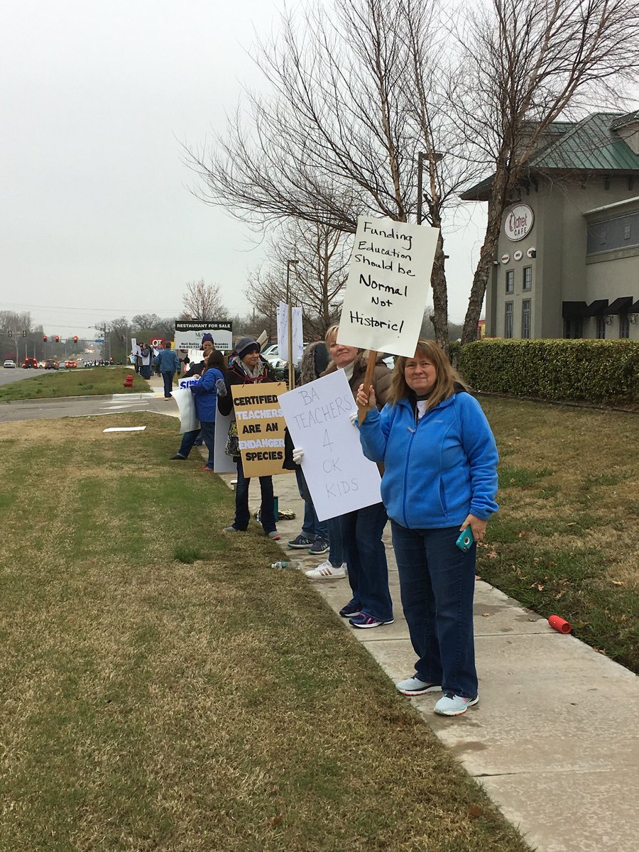 Coach Bo Farrow tweet media