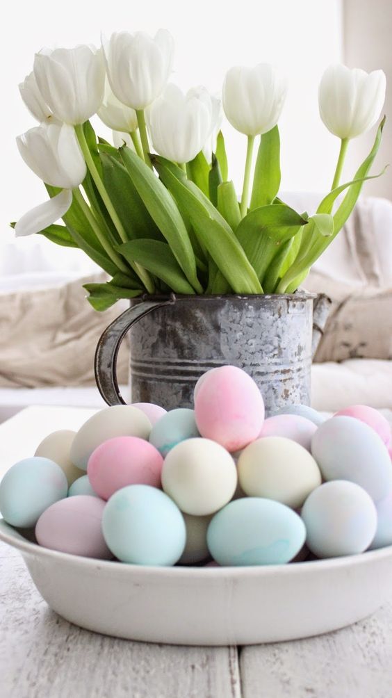 lovelacedwed's tweet photo. Happy Belated Easter Everyone! We hope your day was filled with joy, happiness &amp; lots of chocolate! 🐰🍫💗
#Easter2018 #EasterMonday2018  #easter #HappyEasterWeekend  #happyeaster https://t.co/uCxO9YZ8lx