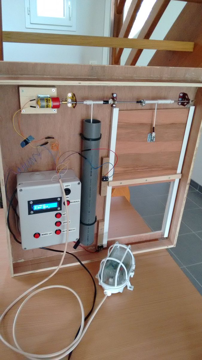 vhuynen's tweet photo. Just finished my first project with #Arduino. An autonomous automatic door to protect my hens against fox attacks. #ArduinoInspiredMeTo
#DIY https://t.co/qMKSXaWOR1