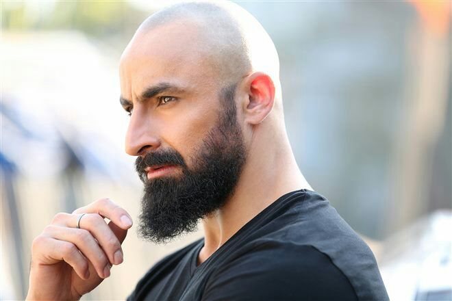 RakshithChou_PR's tweet image. Just in: #Raviteja70.

Actor #VikramJeet Playing a Very crucial Role in @RaviTeja_offl &apos;s Upcoming #AmarAkbarAnthony!!

A @MusicThaman Musical 🎶🎼

@MythriOfficial Production

A @SreenuVaitla Directorial 🎬🎬

#Raviteja #AnuEmmanuel #CatherineTresa #Raviteja70..