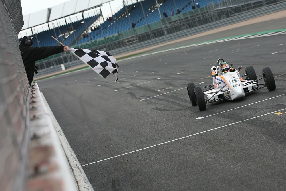 Murray delivers the goods in Silverstone to lead British FF1600 Championship

Read more: p1d.eu/79

📸 <a href="/JakobEbrey/">JEP</a> 

#ff1600