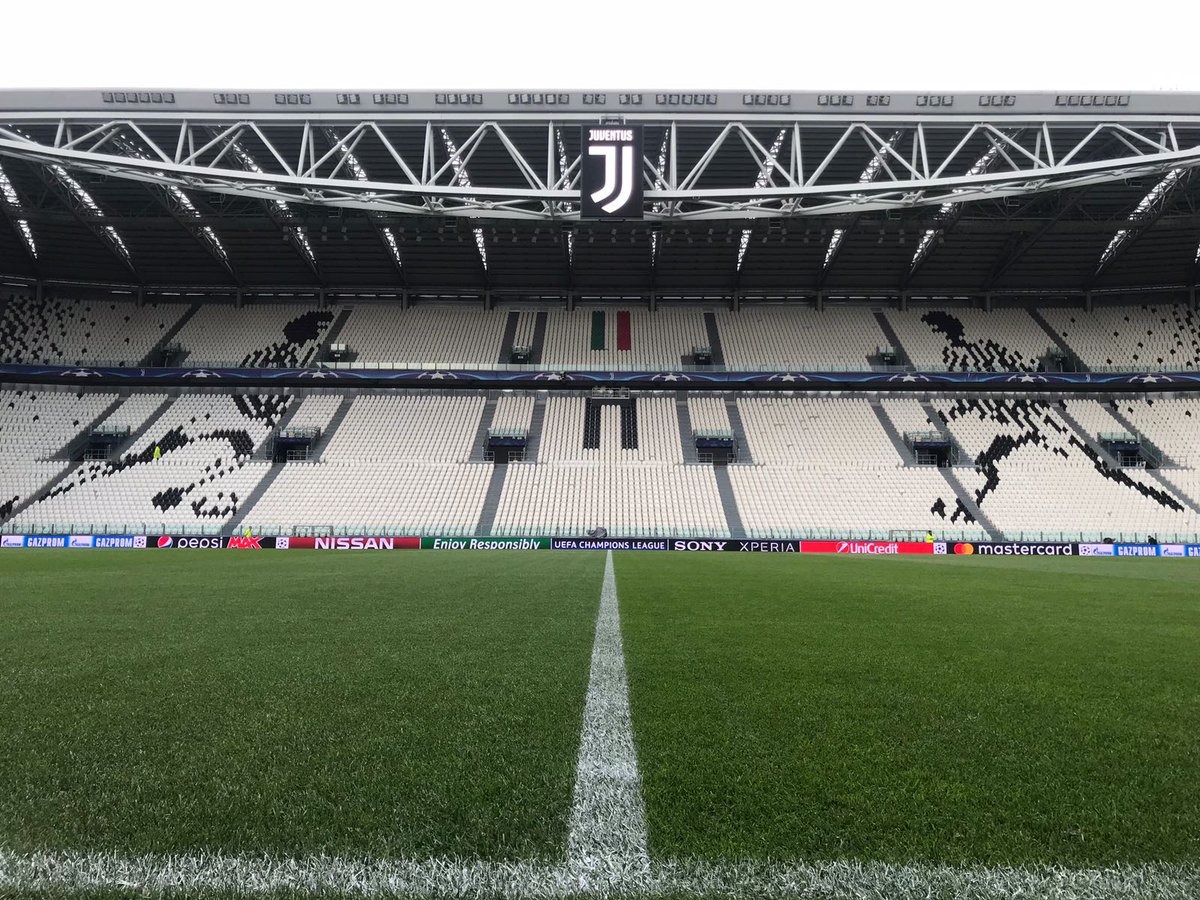 Real Madrid C F Auf Twitter Juventus Stadium The Scene Of Tonight S Training Session And Tomorrow S Big Match Aporla13