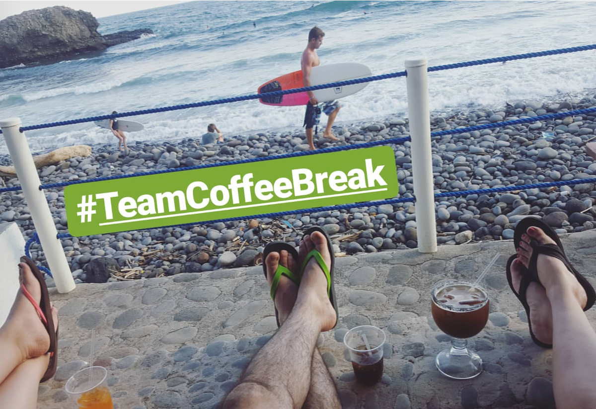 CoffeeBreakES's tweet photo. Después de cinco días intensos de mar, pueblos, sol y vacaciones; hoy volvemos con ganas de seguir contando historias. #CoffeeBreakers #CoffeeBreakStories https://t.co/nhSc6xdzRZ