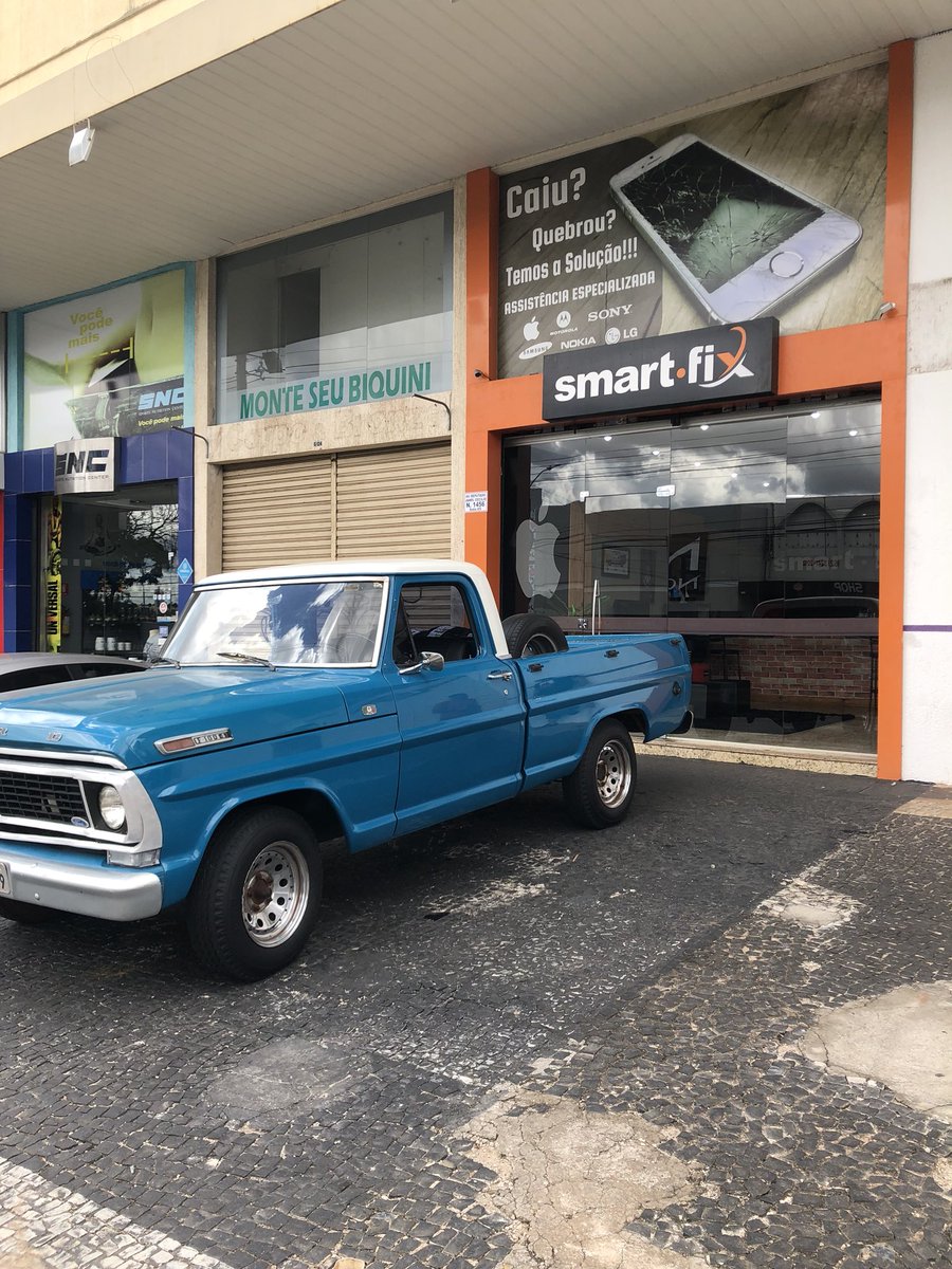 Assistência técnica especializada em smartphones e notebook