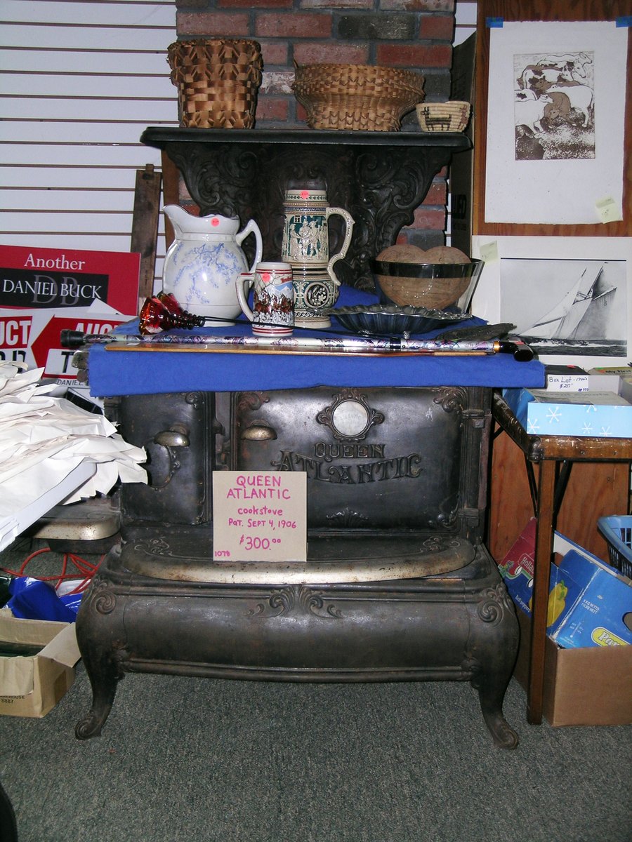 maineauctions's tweet photo. This week at Daniel Buck Auctions Gallery in Lisbon Falls, April 5, 6 and 7, 8am to 5pm, Multi-Estate Sale. For more information visit our website https://t.co/IKLps6I2bR https://t.co/jLknYcOOpb