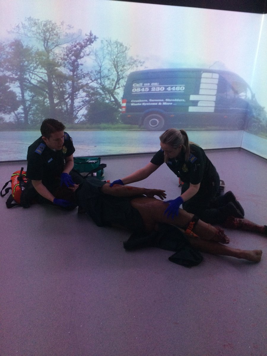 meducation_NE's tweet image. The closer to life like the scenarios, equipment and patients/manikins the greater to concept of #stressinoculation we can subject the students to @TraumaFXUK @MDTGlobal @IsimulateUk
