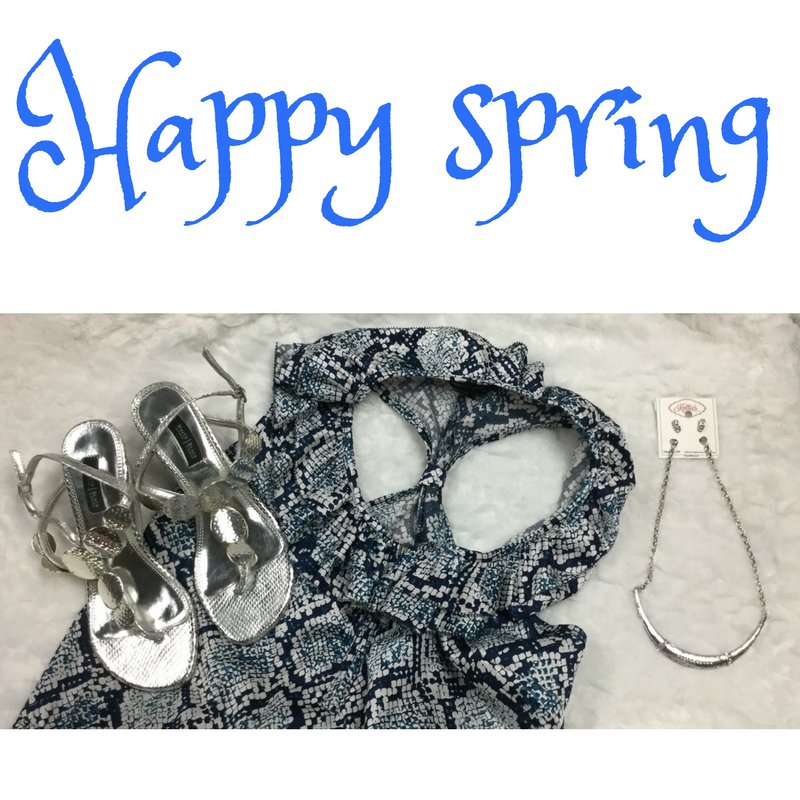 kelliesconsignm's tweet image. BCBG MAZAZRIA Romper S $19 
Necklace Set $15
White House Black Market Silver Wedges 7.5 $16
#kelliesconsignments #resale #shopconsignment #consignmentstore
#designerbrands #homedecor #consignment #accessories #womensconsignment #mensconsignment #okemosmi #couture