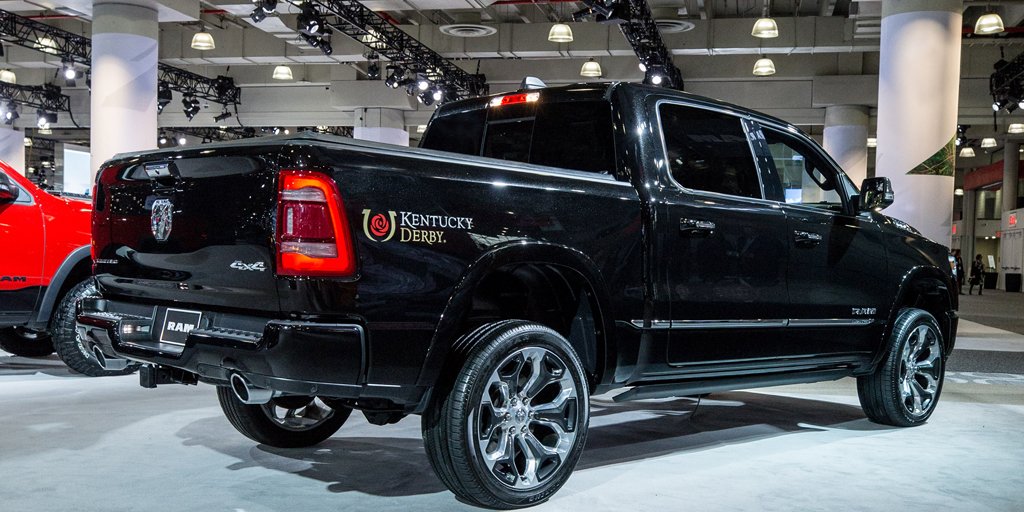 RamTrucks's tweet photo. The all-new 2019 Ram 1500 takes many forms —and it's built to steal the show wherever it goes. Check out our latest looks from #NYIAS. https://t.co/l5Uu4gmqMw