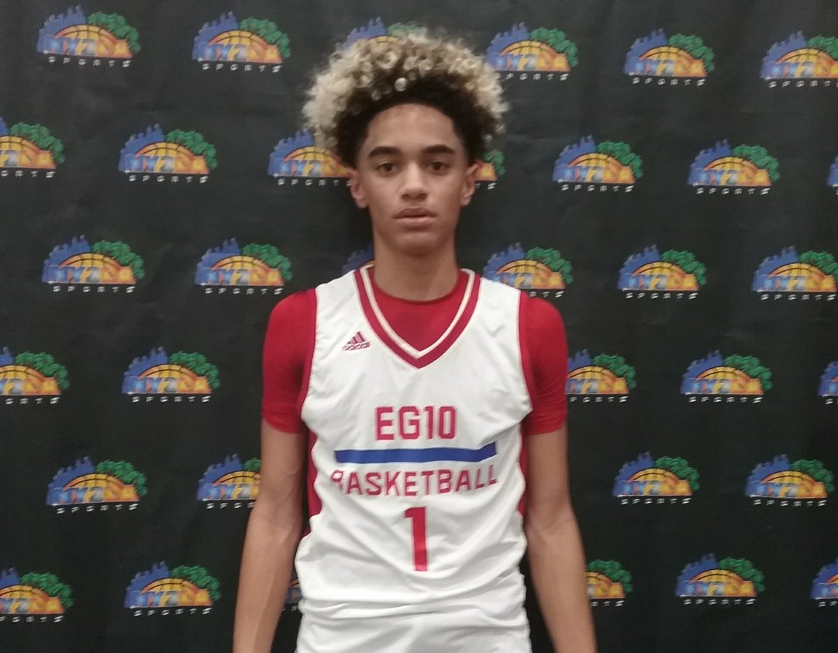 AWALL612's tweet image. Impressed with EG10 2021 6'1 PG Khristian Lander showed major game and production this weekend at Swish N Dish leading his team to the gold division 15U championship win. Skilled, shifty, plays a winning style of basketball, makes his team better and can get buckets @wake_up2404