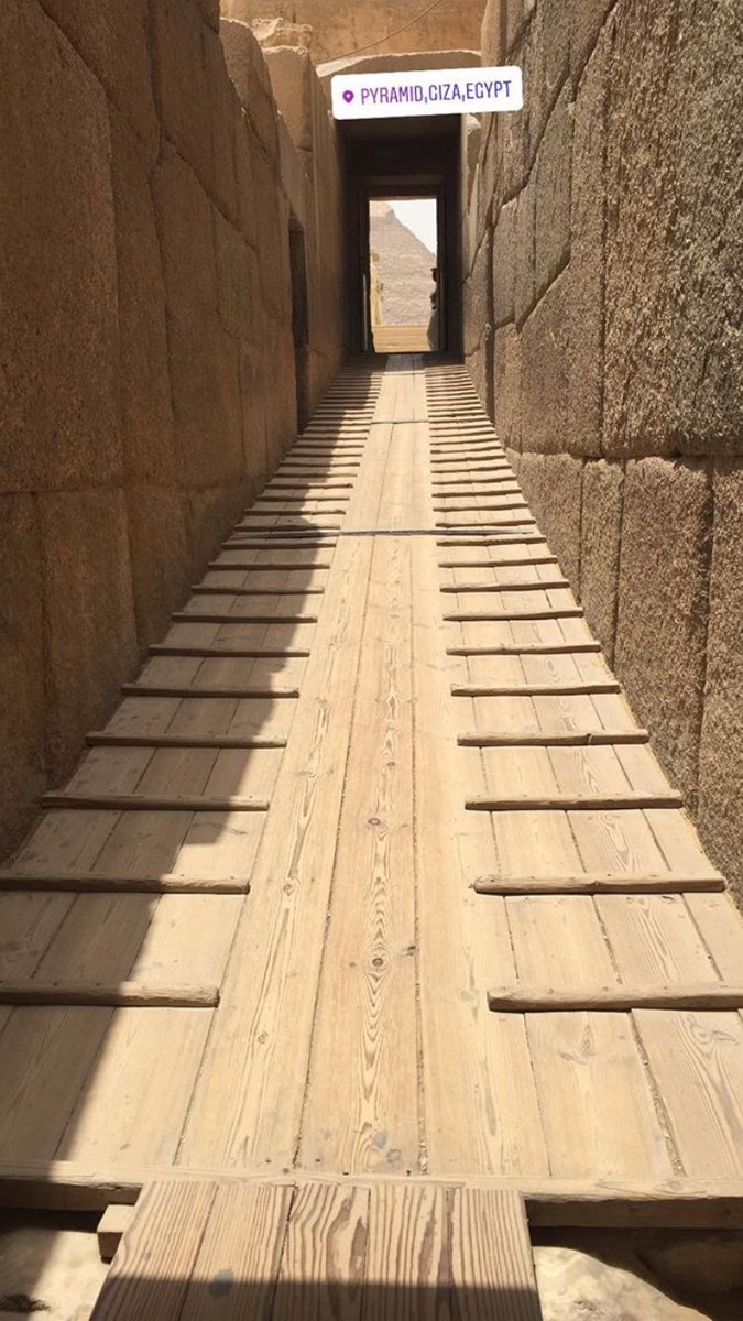 #pyramids #egypt 🇪🇬 #memories2015 #pyramidsofgiza #pyramidsofegypt #gizapyramids #pyramidselfie #visitegypt #visitpyramids #f4follow #f4followback #f4l #f4like #f4likes #l4l #l4likeforlikesback #like4like #like4followers  #followforfollow #followtrain #sphinx #greatsphinxofgiza