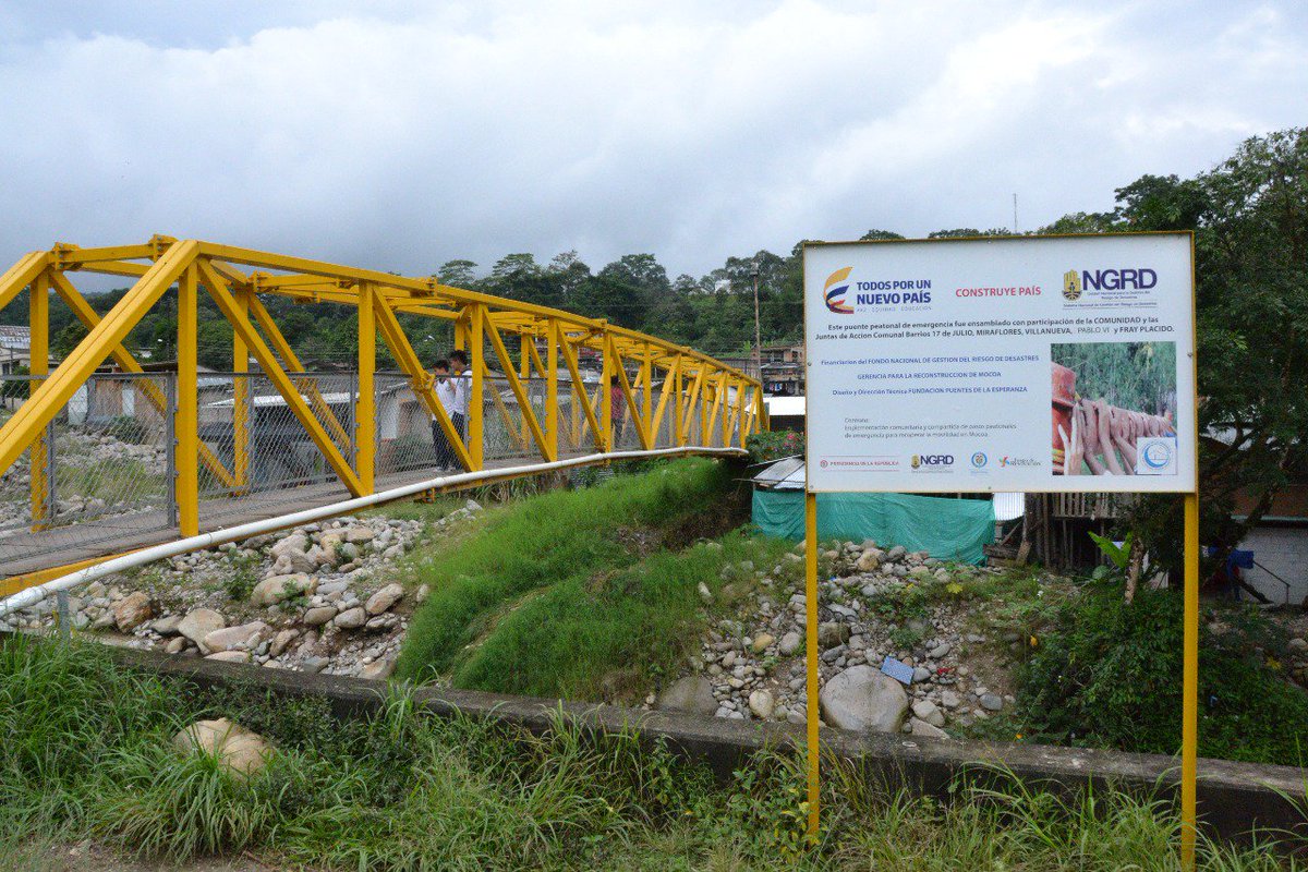 JuanManSantos's tweet image. Los avances luego de un año son mayores a los de reconstrucciones como la del terremoto de Armenia. El clima nos ha dificultado trabajos, pero ya hay obras para entrega. Todo se está haciendo para que Mocoa quede mejor que antes. #AsíAvanzaMocoa