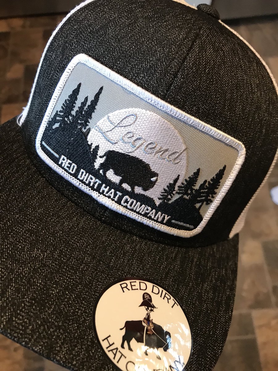 daydreamqueenk's tweet photo. Special delivery today! #RedDirtHatCo #Legend #BeTheRevival @reddirtlegend https://t.co/6E9YJKVLHq