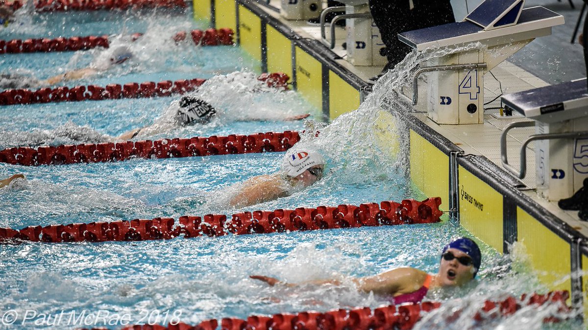PaulMcRae5's tweet photo. @SwimWales @TorfaenDolphins #SWLC18 Torfaen Dolphins Lauren Williams smashing in to the board in the 50m freestyle https://t.co/8zUqTiI0rk