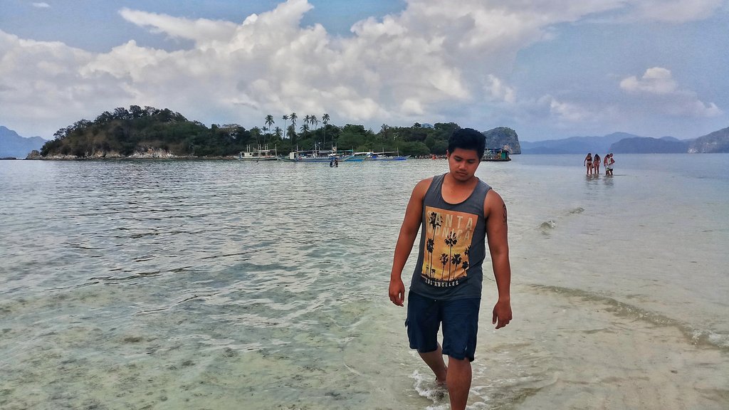 ADelaps's tweet photo. I am not yet ready to go back to a stressful, fast-phased city life. 🏝
#ElNido #WhenInPalawan #LexGetGoing https://t.co/si6RxpueCR