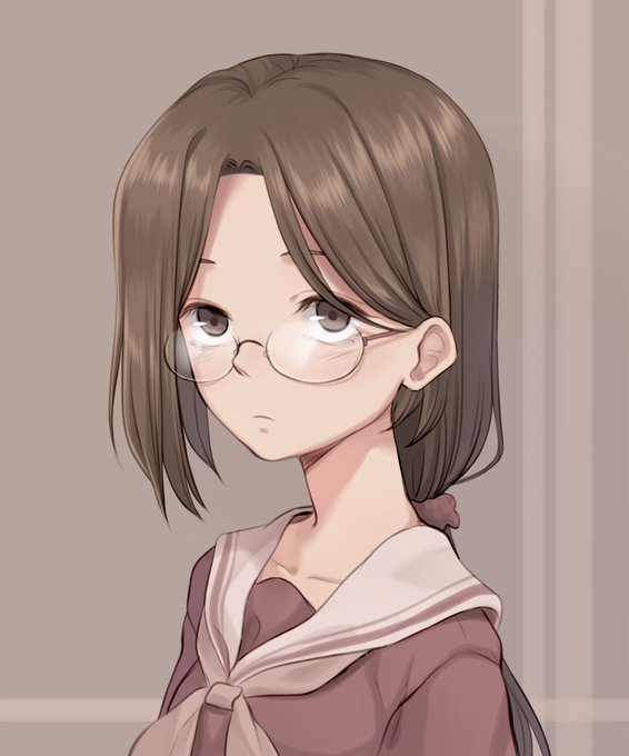Megane girl :3
Tried to draw in some oldish manga style, dunno if I nailed it 