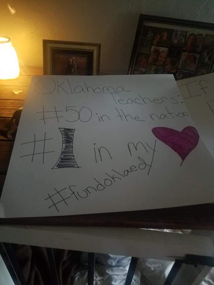 TravisRust7's tweet image. #oklahomateacherwalkout #supportourteachers #fundoked