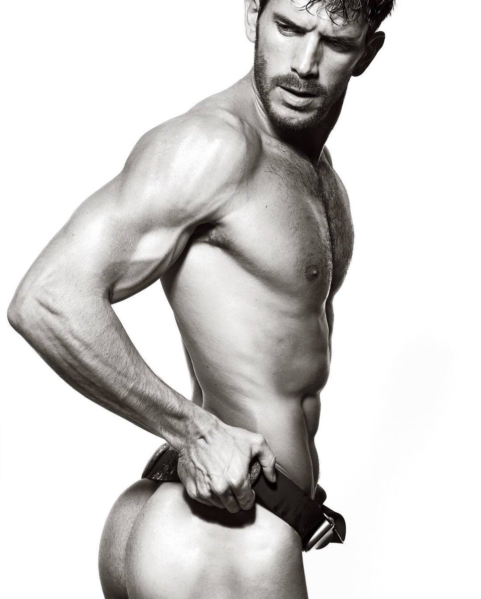 BulgesNButts's tweet photo. Model: Oliver Baggerman #Nude #Butt #ManCrushMonday #ModelMonday https://t.co/6Q3qhdin7H