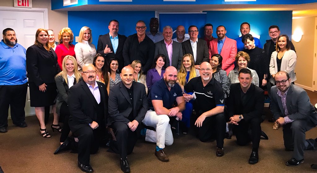 BxGguy2020's tweet photo. Welcome to all our new talented @diamondresorts family members at Sunrise Ridge in Pigeon Forge. Connect with us on LinkedIn or @DiamondCareers to see why our robust intentional Culture drives industry leading levels of S&amp;M performance. Come see why we love our brand &amp; what we do https://t.co/LXbawl72iD