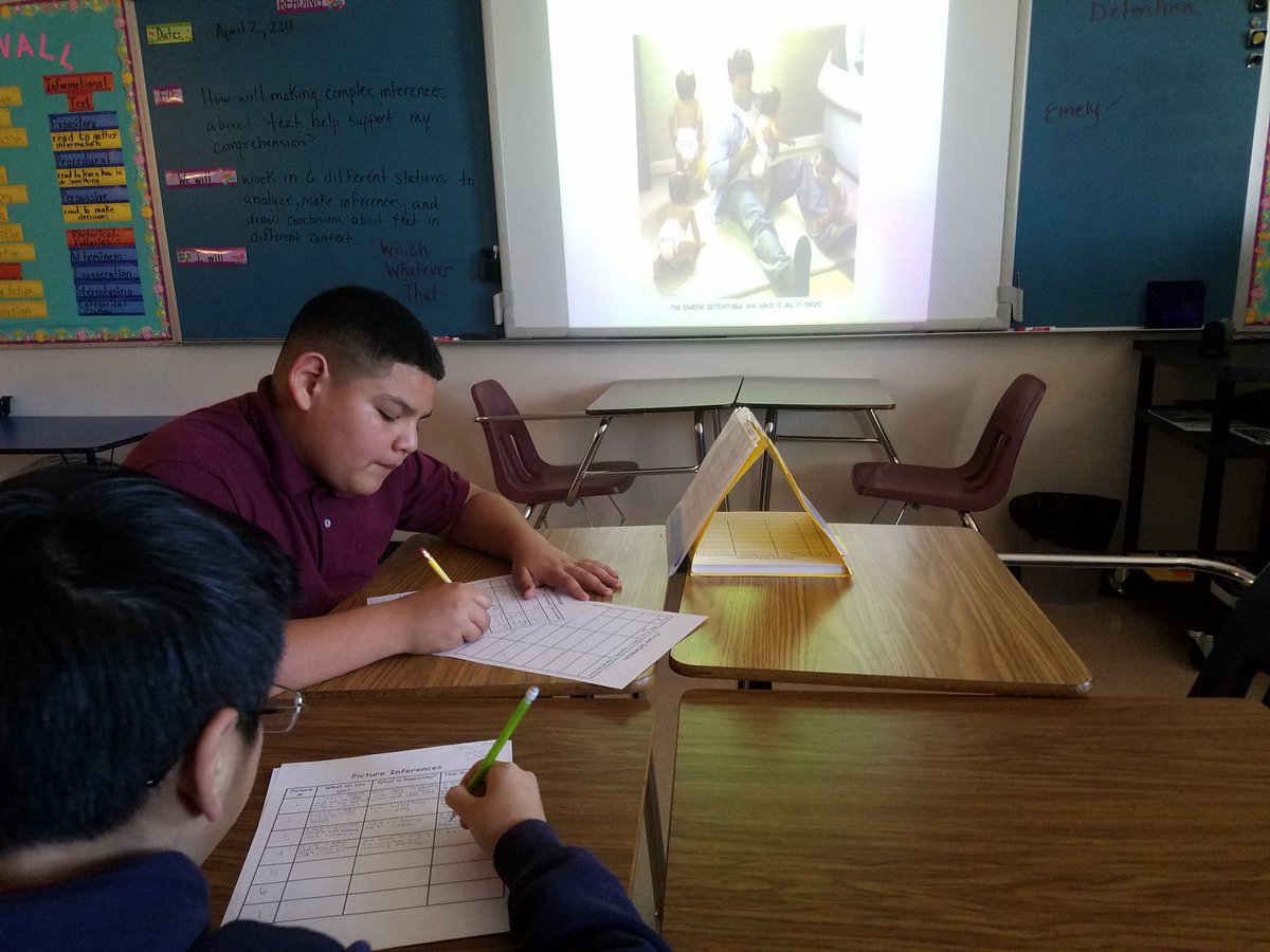 PFLores_CI's tweet image. Dynamic representation of station teaching at Hambric!  ALL students were engaged. Kudos to @mgasca_jhs and Ms. Talavera on incredible co-planning! #TeamSISD #CoTeachingThatWorks @Hambric_Pk8