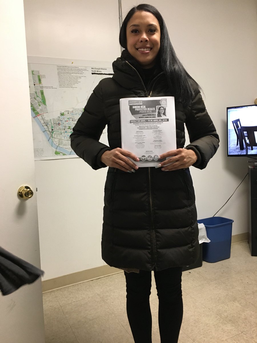 DianaAyalaNYC's tweet photo. Watch out South Bronx, Maria intern coming from @Door_NYC is heading out to let you know #PBVoteWeek is next week! #PBNYC https://t.co/o1dMJ14DS9