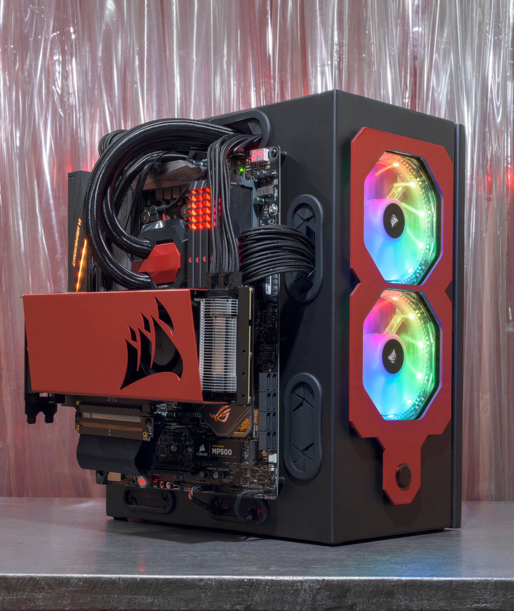 CORSAIR's tweet photo. Take a look at this incredibly unique scratch build featuring an open steel case. We are impressed! 

Build by: Eric M. of ADM Metal

See the build progress: https://t.co/Bq7rAyt422 https://t.co/4tXctO3inl
