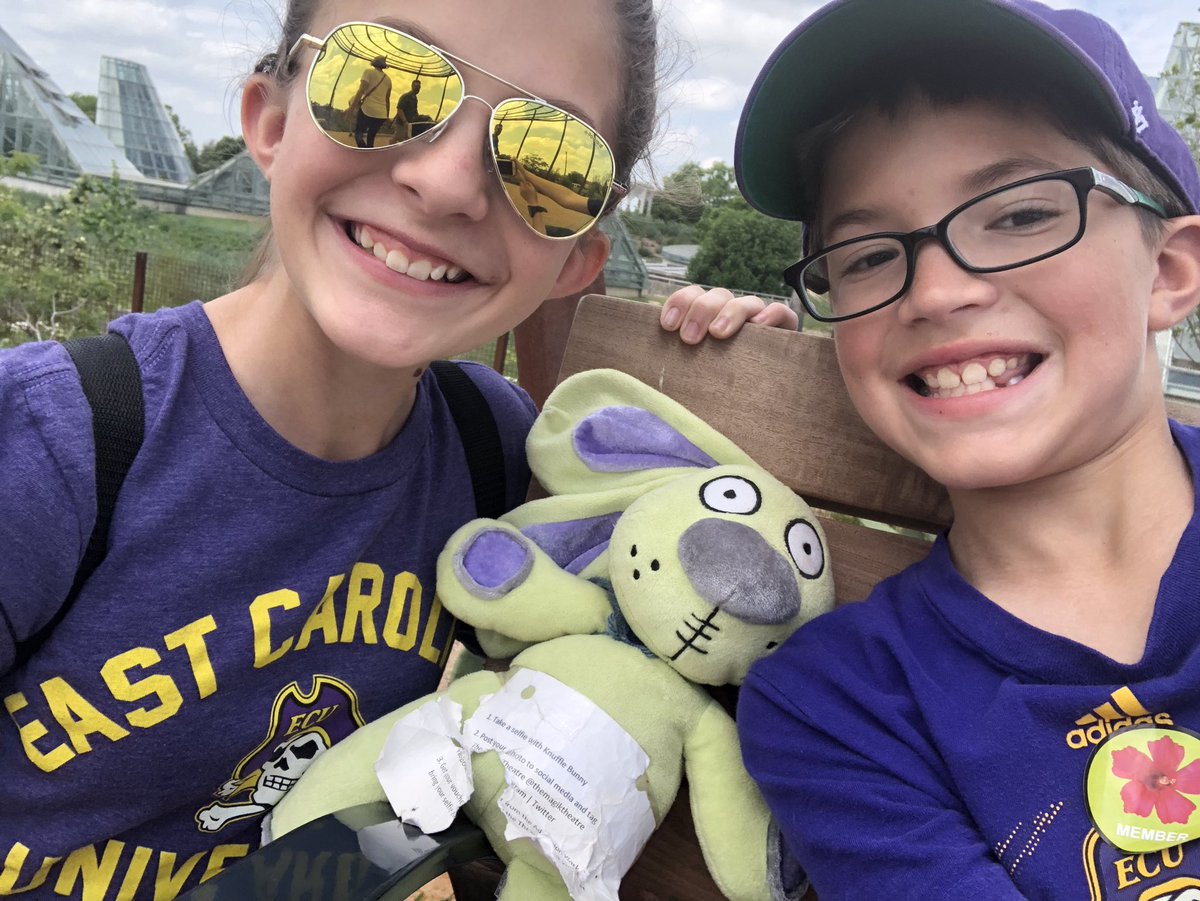 Found him!!!  <a href="/TheMagikTheatre/">Magik Theatre</a>