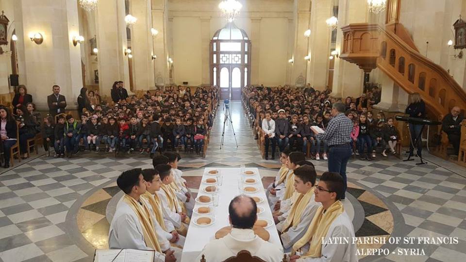 LatinParish's tweet photo. #HolyThursday with our #children #LatinParish #Aleppo https://t.co/pYx6g0WDwF https://t.co/OBh8mVYW9V