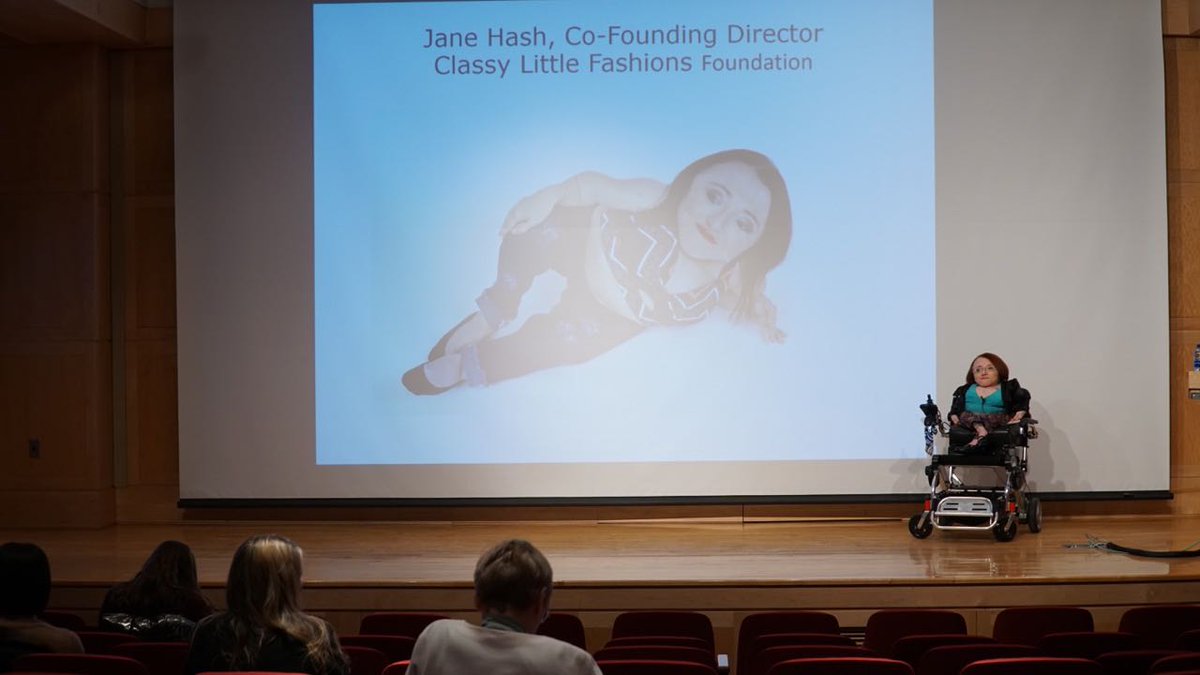 JaneHashCNHP's tweet image. Have I mentioned lately that I absolutely love the work I do with @ClassyLF ? #PublicSpeaking #RollModel #motivate #collaborate #SpokesModel