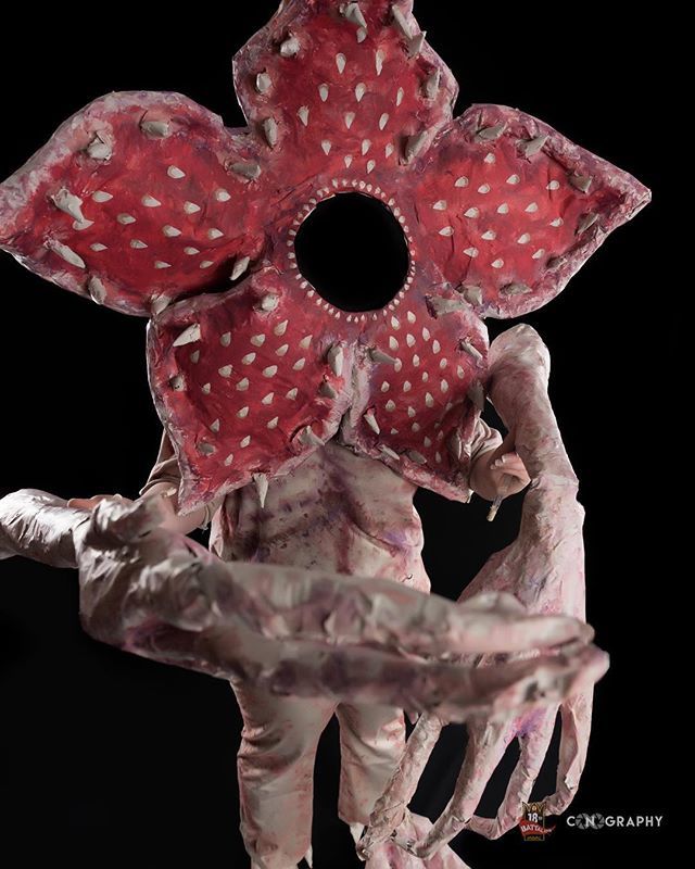 conography's tweet photo. #stangerthings #demogorgon #cosplay @mtacofficial #mtac2018 #conography https://t.co/VZHdTtU8t5 https://t.co/lnCbosgZSN