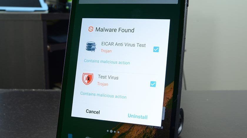 Android #malware hidden in QR code apps infects 1 million users hubs.ly/H0bxfdM0 by @ScottAdamGordon