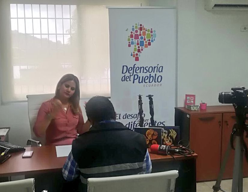 #MaríaJoséFernández, Coordinadora Zonal 4, fue entrevista por los medios digitales #ÚltimasNoticias y #VolanteEstero sobre las acciones ejecutadas por la Institución Nacional de #DDHH en #Manabí, en su accionar para la tutela y promoción de derechos de personas con discapacidad