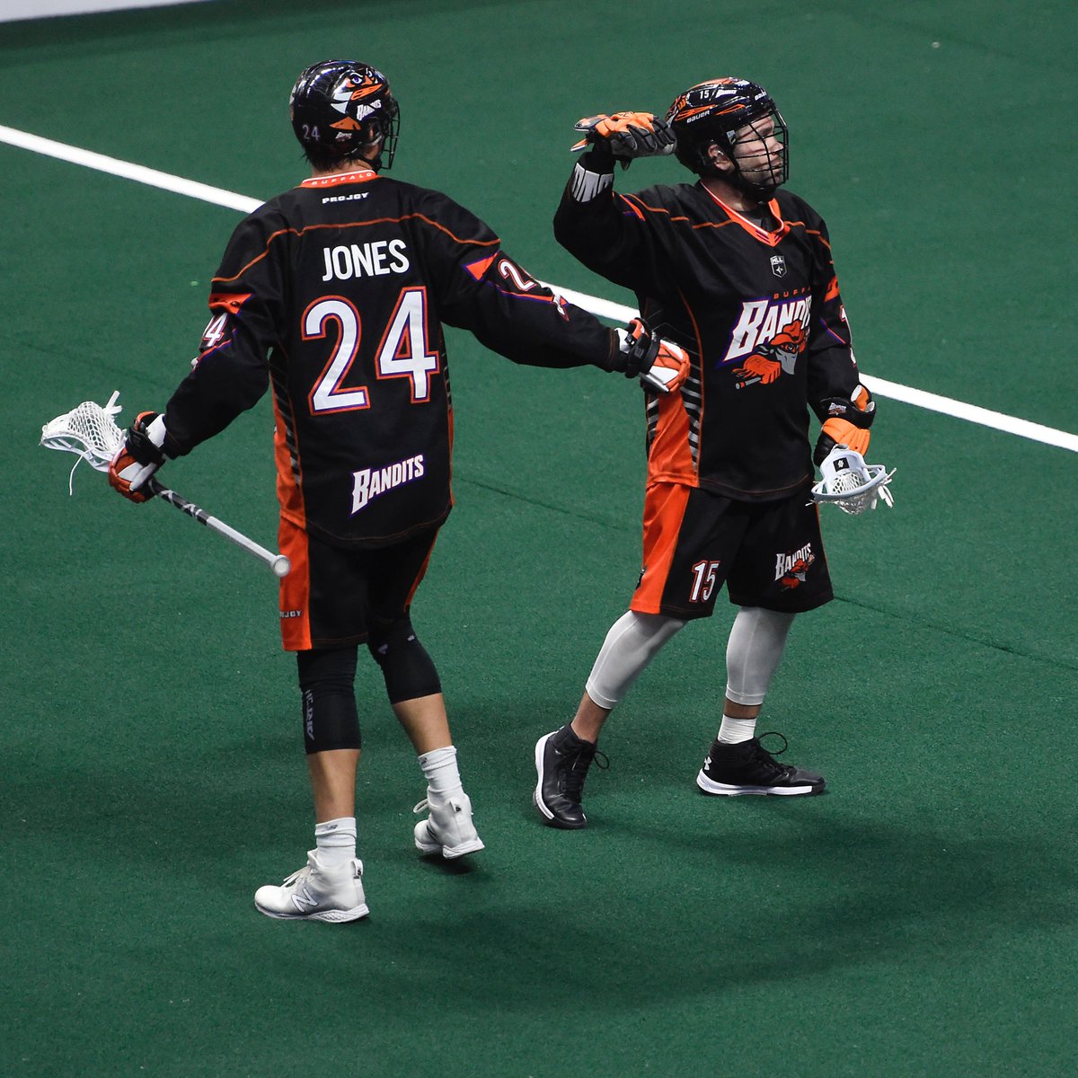 StringKing's tweet photo. #StringKingPro @shawnevans1588 is starting to gel with his new @NLLBandits teammates. He added a goal and 6 assists in their win over his former team, the @NEBlackWolves. The @NLL playoff picture is starting to heat up!
#TheBestTrustStringKing
#SKLegend #SKType4 #SKMetal2 https://t.co/YGd0kW3LBT