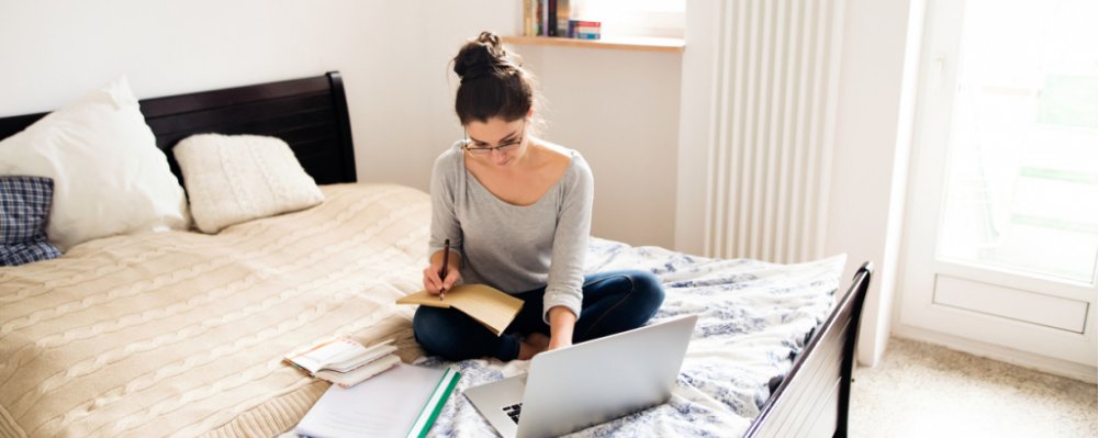 BeckKrek's tweet photo. If your job search is taking longer than expected, don't give up! Here's how to stay motivated:  https://t.co/VlVcOSU2TI https://t.co/BdYUx76kz0