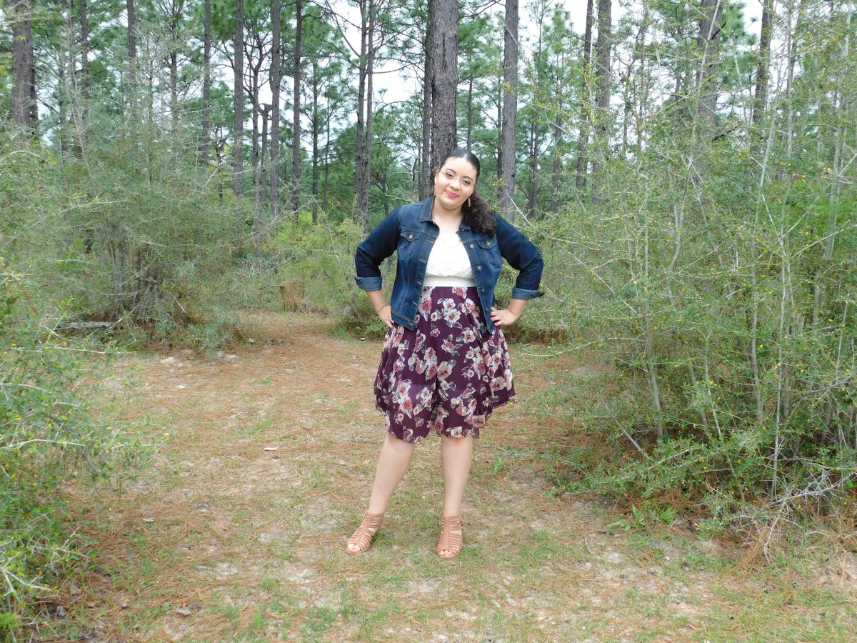 MissNellie19's tweet image. Happy 2nd Day of April, y'all! Lookin' for a new way to style a cute dress for spring, summer, or the office? Check out the latest blog post: floresnellie30.blogspot.com/2018/04/3-ways… #springstyle #mondayblogpost #stage #torrid #stylepost #summerstyle #officestyle #fashionpost