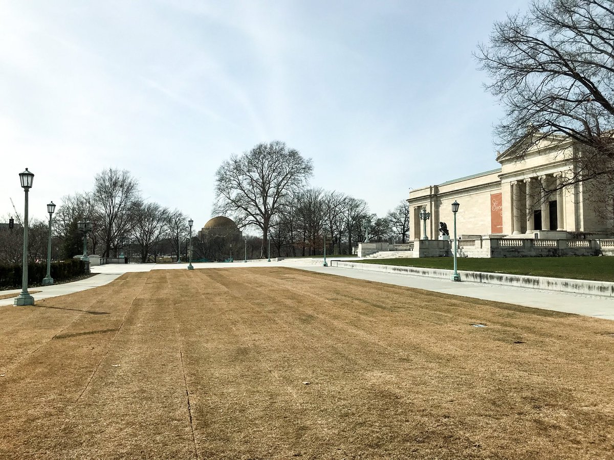 Josh_CLE's tweet photo. The fences are starting to come off the Nord Family Greenway from the @cwru Tink to the Maltz Performing Arts Center and beyond. Spring! 🌱 https://t.co/CDKGmeriDh