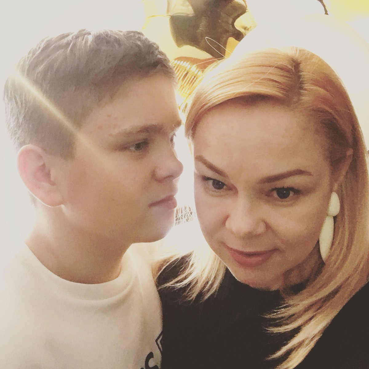 Сегодня Захару - 15 ... Вообще то нелегко быть мамой подростка ...🙄 А так все по плану 😜