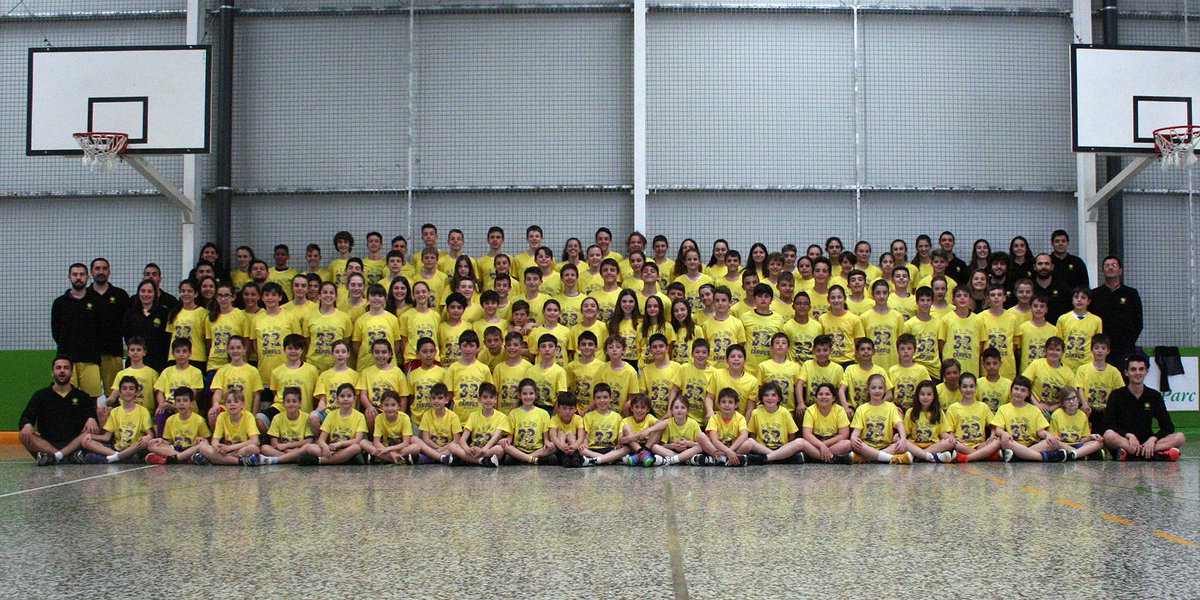 CBSantJosep's tweet photo. 🏀El 32è Campus, un èxit rotund 🏀🔝👏
Volem agraïr a totes les famílies la confiança dipositada en nosaltres i a tots els jugadors i jugadores l’excel·lent comportament al llarg del Campus, així com la seva predisposició per aprendre i passar-ho bé. Ha sigut ESPECTACULAR! 💛💜 https://t.co/hexITOMEXU