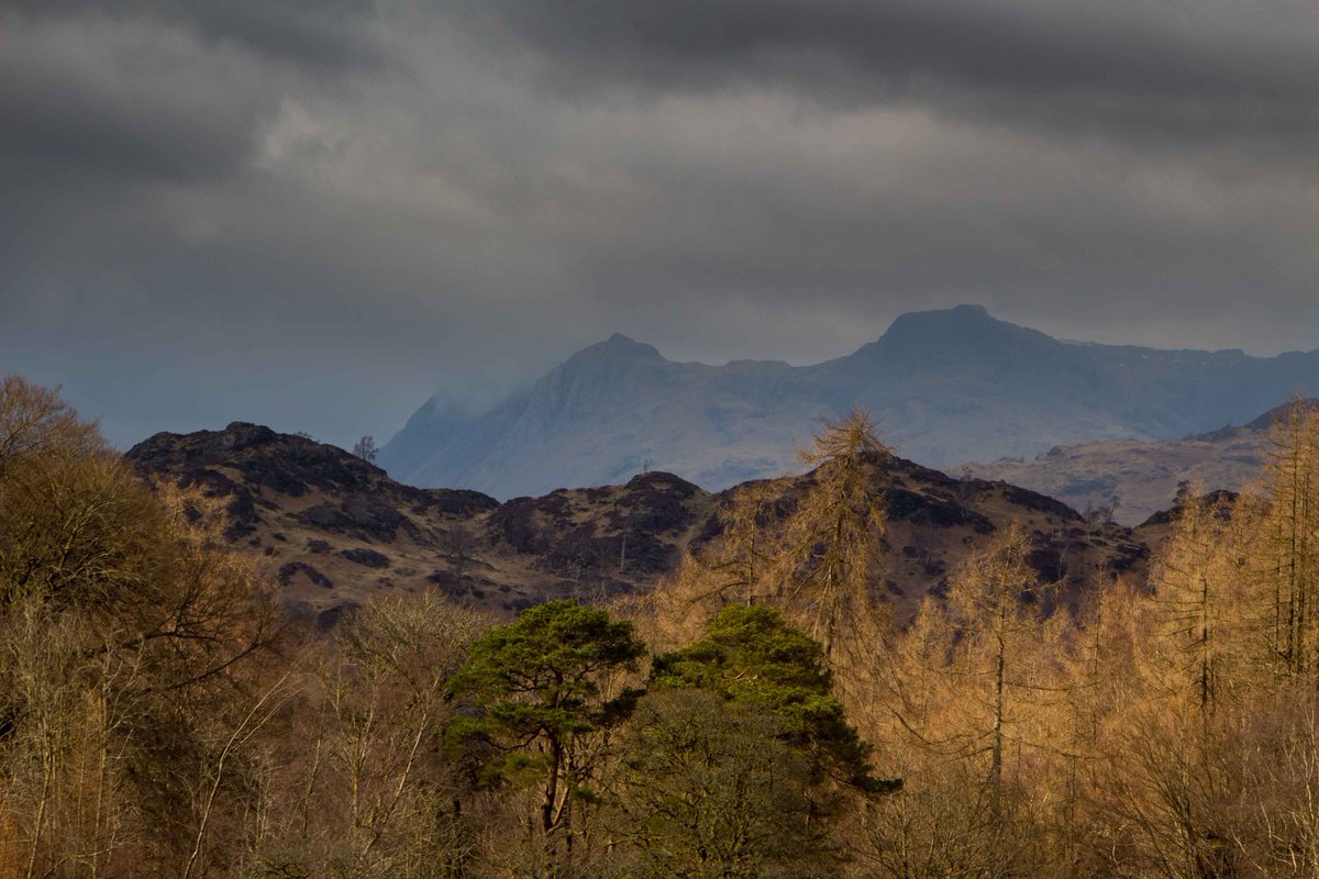 Changeable weather over the Langdale Pikes on Saturday 😊 #tarnhows #notjustlakes #lakedistrict