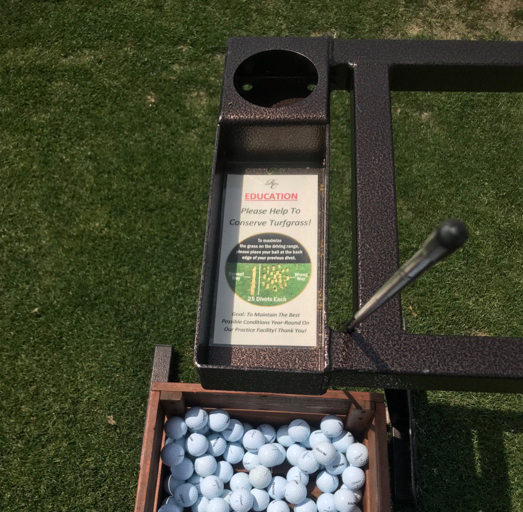 RCTurfcare's tweet photo. Hats off to the golf shop for helping educate golfers about divot pattern.  #lineshealfaster https://t.co/UJaNPf551d