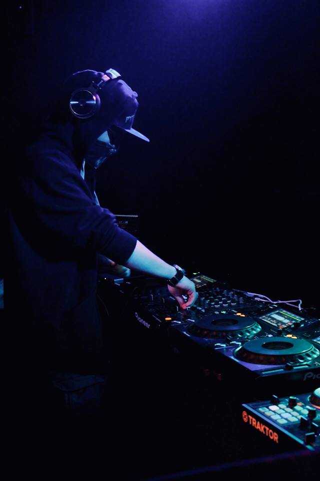 Pyth3rEx's tweet photo. "Is someone tells you it's not possible, keep trying to prove them wrong" #MondayMotivation #AsianDream #AsianBass #photography #Dubstep https://t.co/3r95Wl8IPm