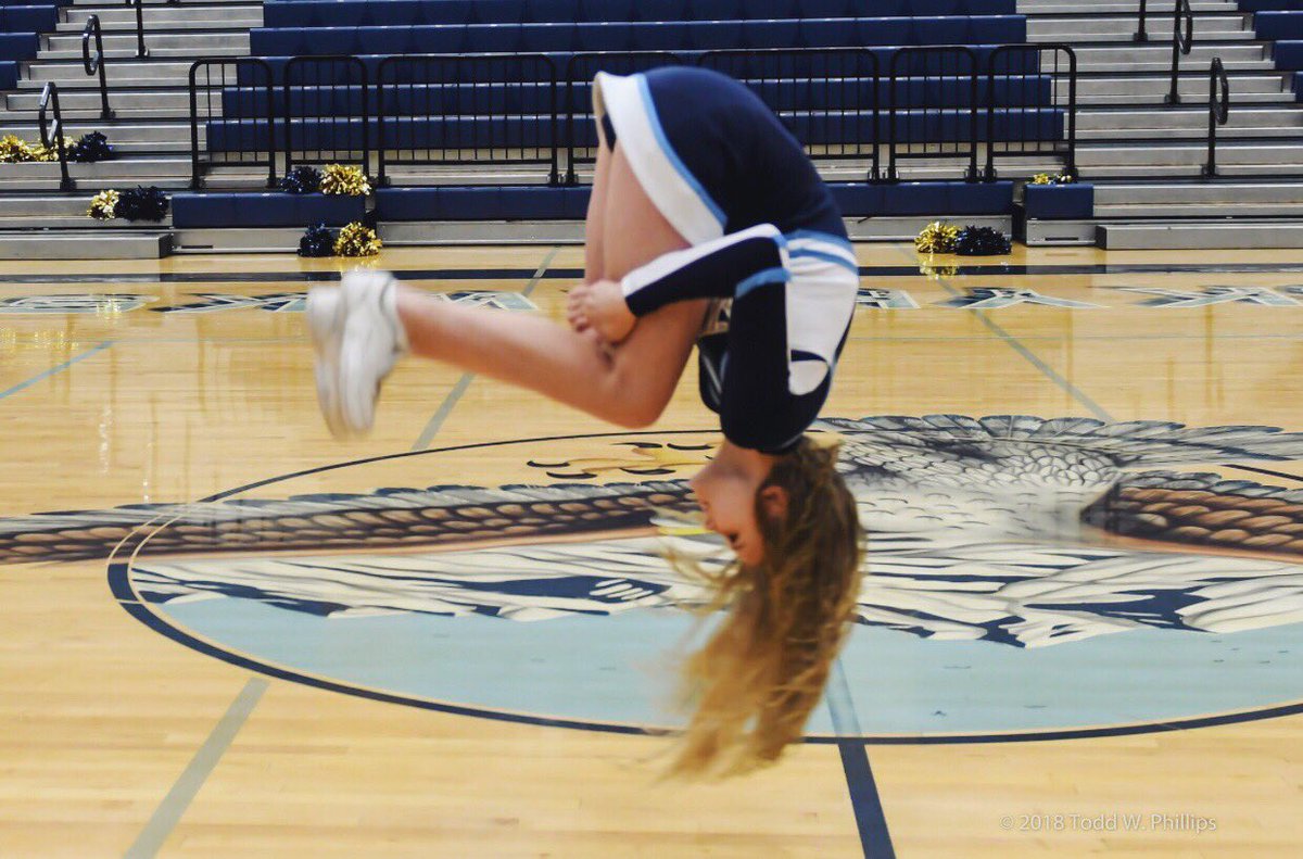 shhs cheer tweet media
