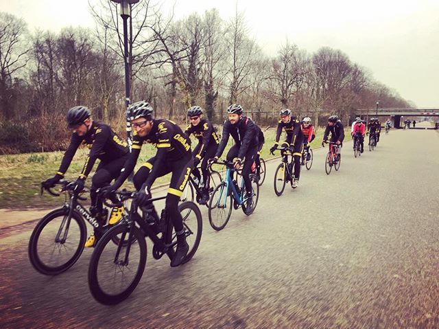 spaakgroningen's tweet photo. Samen met Gaul! organiseren we iedere dinsdag wielertrainingen voor beginners en gevorderde renners. Morgen staan er korte blokken op het programma. De training wordt afgewerkt in kleine groepjes, ingedeeld per niveau. Kom gerust aanhaken!
Vertrek 18:30 … https://t.co/RC9QNjca4j https://t.co/xrL8bnniml